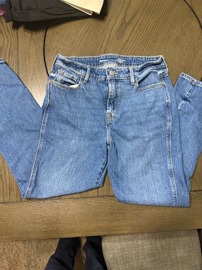 Old Navy Women’s Vintage Slim Classic Blue High-Rise Jeans. Like New! Size 6!